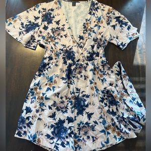 Floral print romper